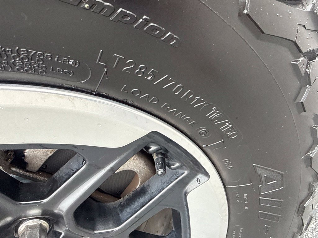 Used 2019 Jeep Wrangler Unlimited Rubicon AWD/4WD image 32