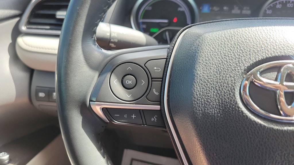 Used 2022 Toyota Camry XLE FWD image 20