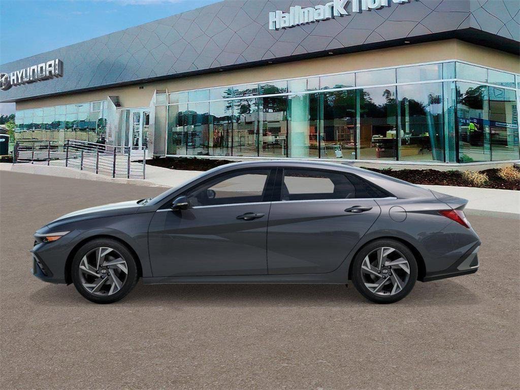 New 2026 Hyundai Elantra Limited image 3