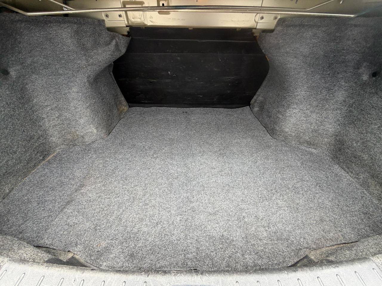 Used 2017 Nissan Versa S Plus FWD image 27