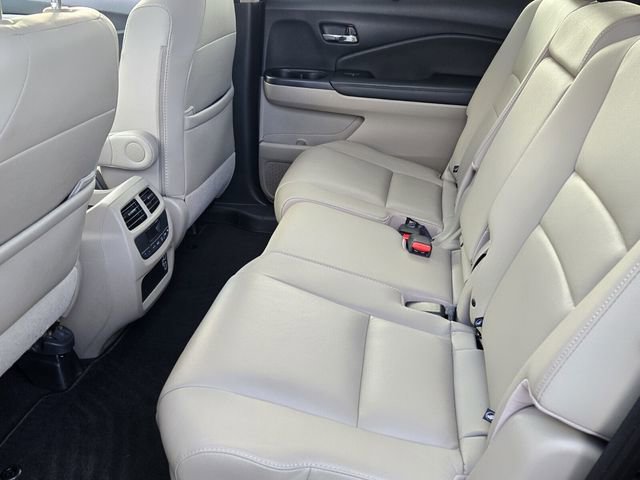 Used 2022 Honda Pilot Special Edition image 11
