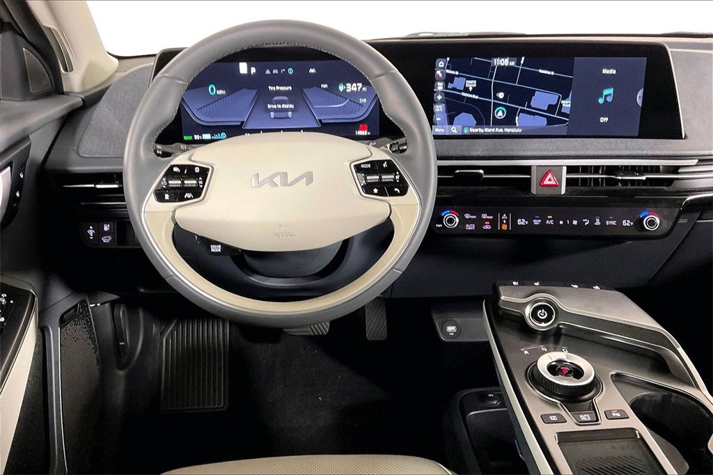 Used 2023 Kia EV6 Wind image 4