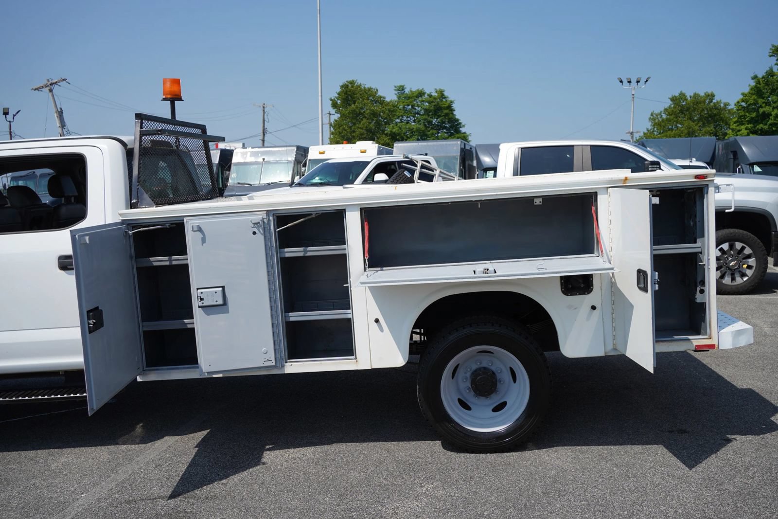 Used 2018 Ford F450 XL w/ Power Equipment Group RWD image 14