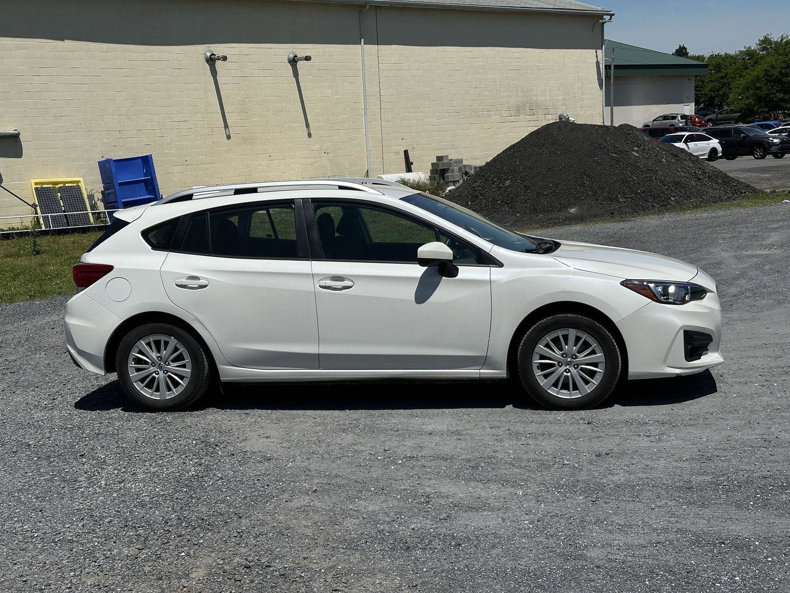Used 2017 Subaru Impreza 2.0i Premium w/ BSD & Rcta/SRF/Eyesight AWD/4WD image 9