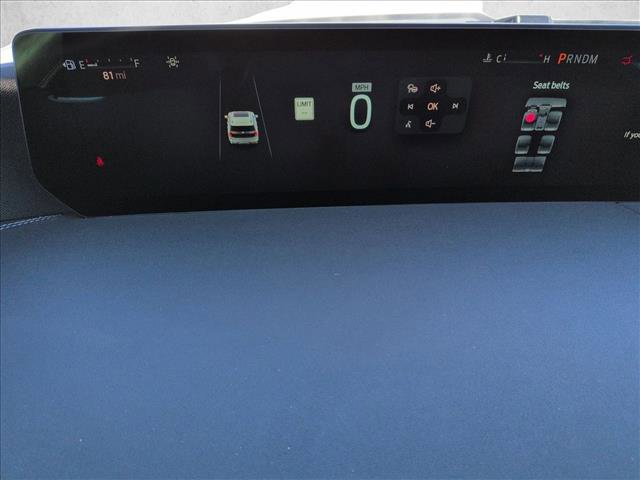 Used 2025 Ford Expedition Platinum image 11