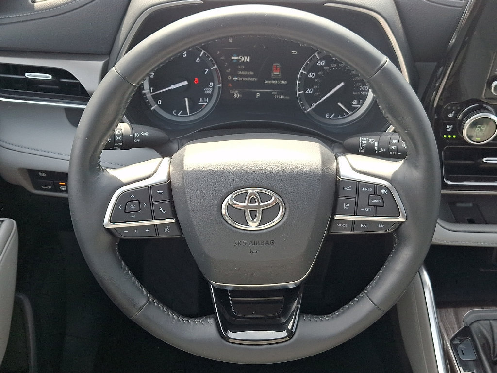 Used 2021 Toyota Highlander Limited AWD/4WD image 20