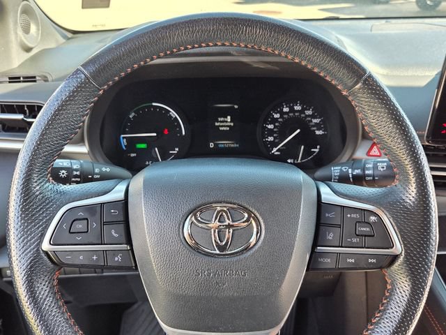 Used 2022 Toyota Sienna XSE w/ XSE Plus Package AWD/4WD image 29