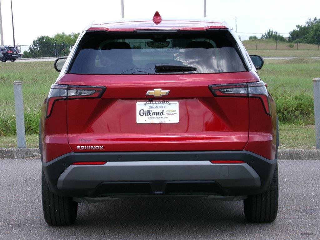 New 2026 Chevrolet Equinox LT w/ Convenience Package II image 13