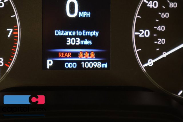 Certified 2025 Toyota Corolla Cross L AWD/4WD image 15