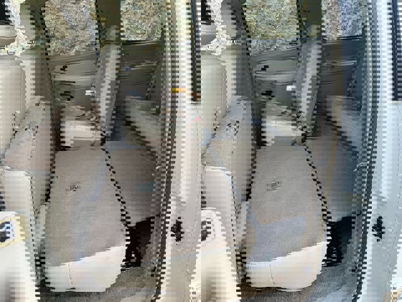 Used 2002 GMC Yukon XL 2500 SLT image 34