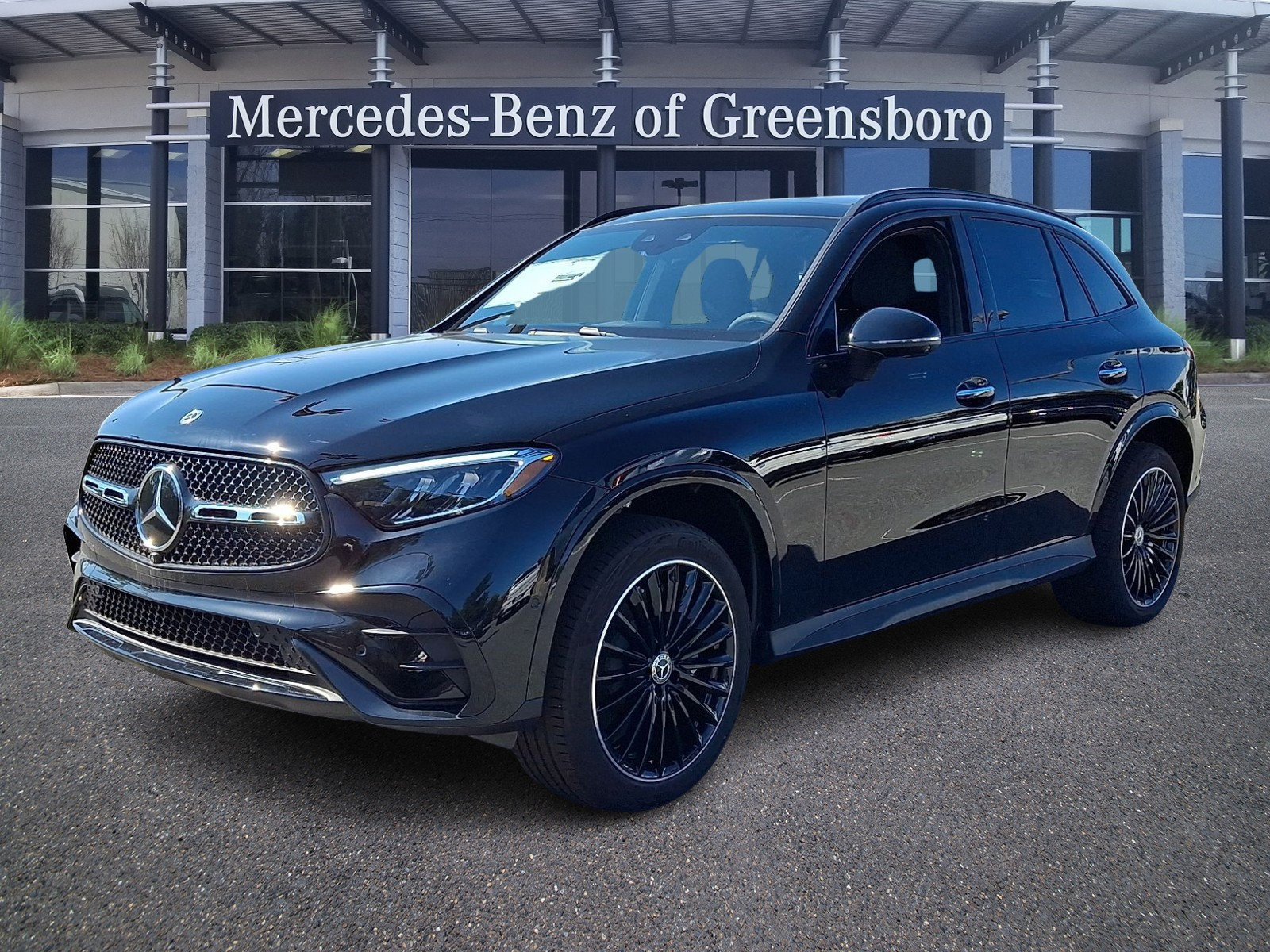 New 2026 Mercedes-Benz GLC 300 4MATIC image 2