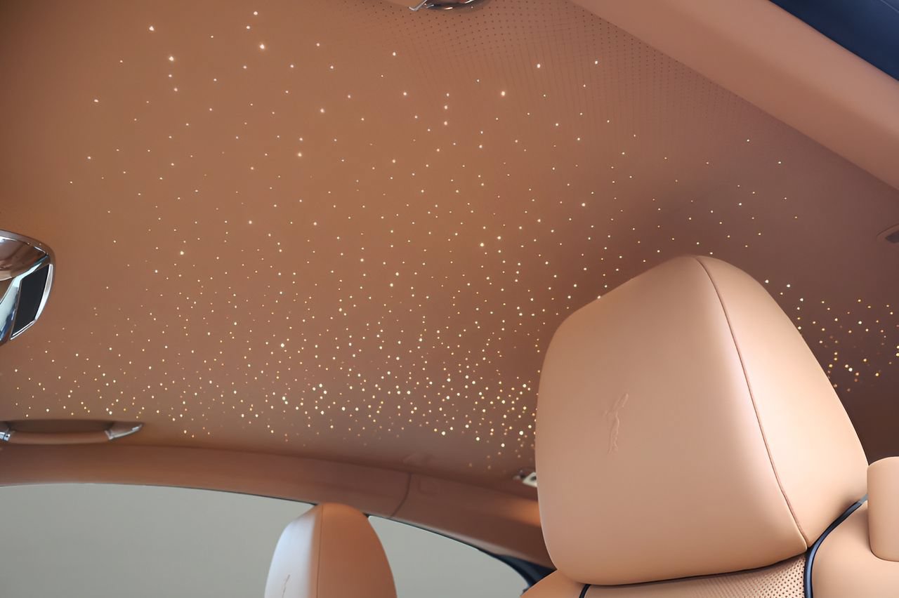 Certified 2019 Rolls-Royce Wraith RWD image 29