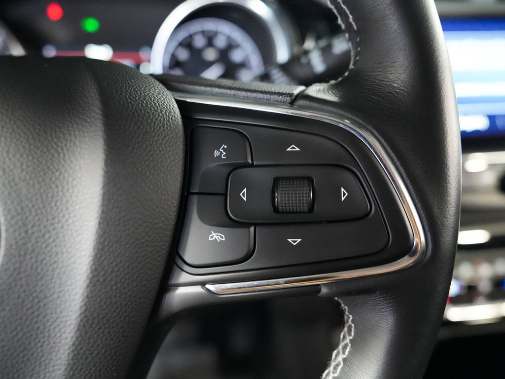 Used 2023 Buick Encore GX Select AWD/4WD image 25