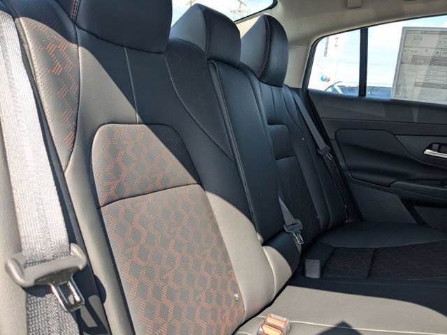 New 2026 Nissan Sentra SR w/ SR Premium Package FWD image 31