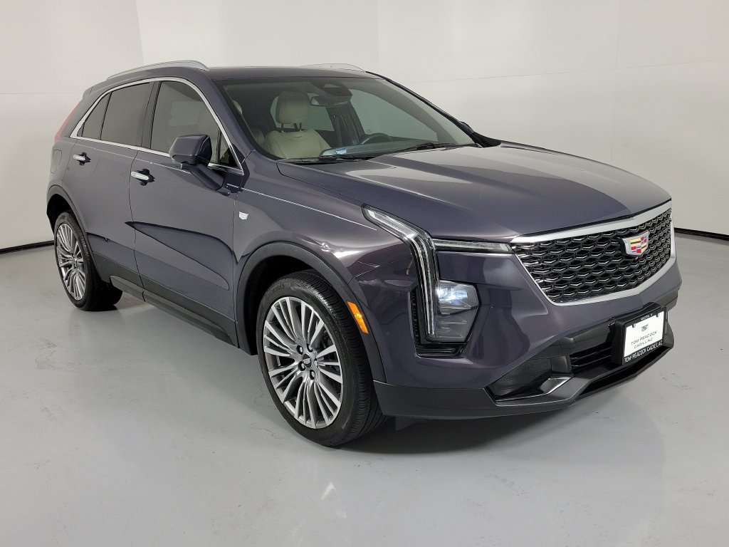 Used 2025 Cadillac XT4 Premium Luxury FWD 360° Tour