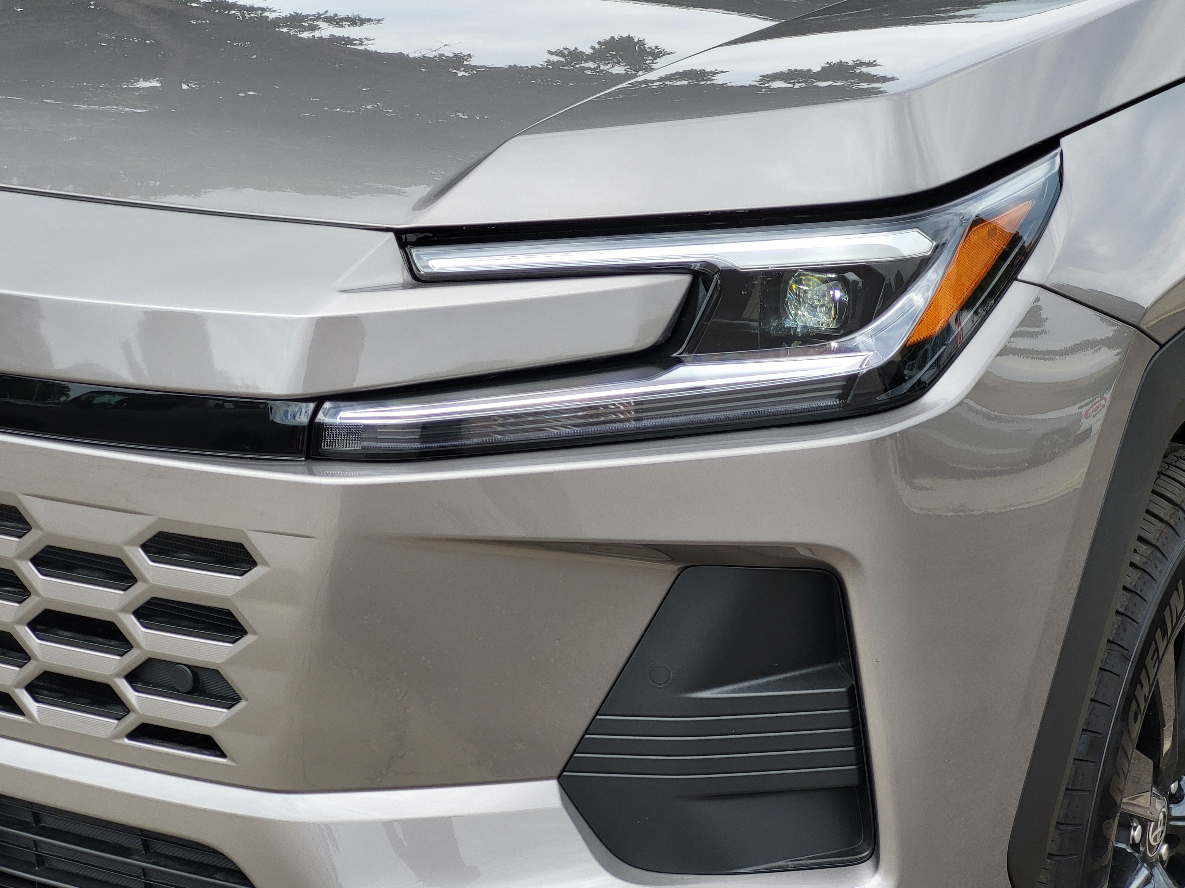 Certified 2026 Toyota RAV4 XLE Premium FWD image 5