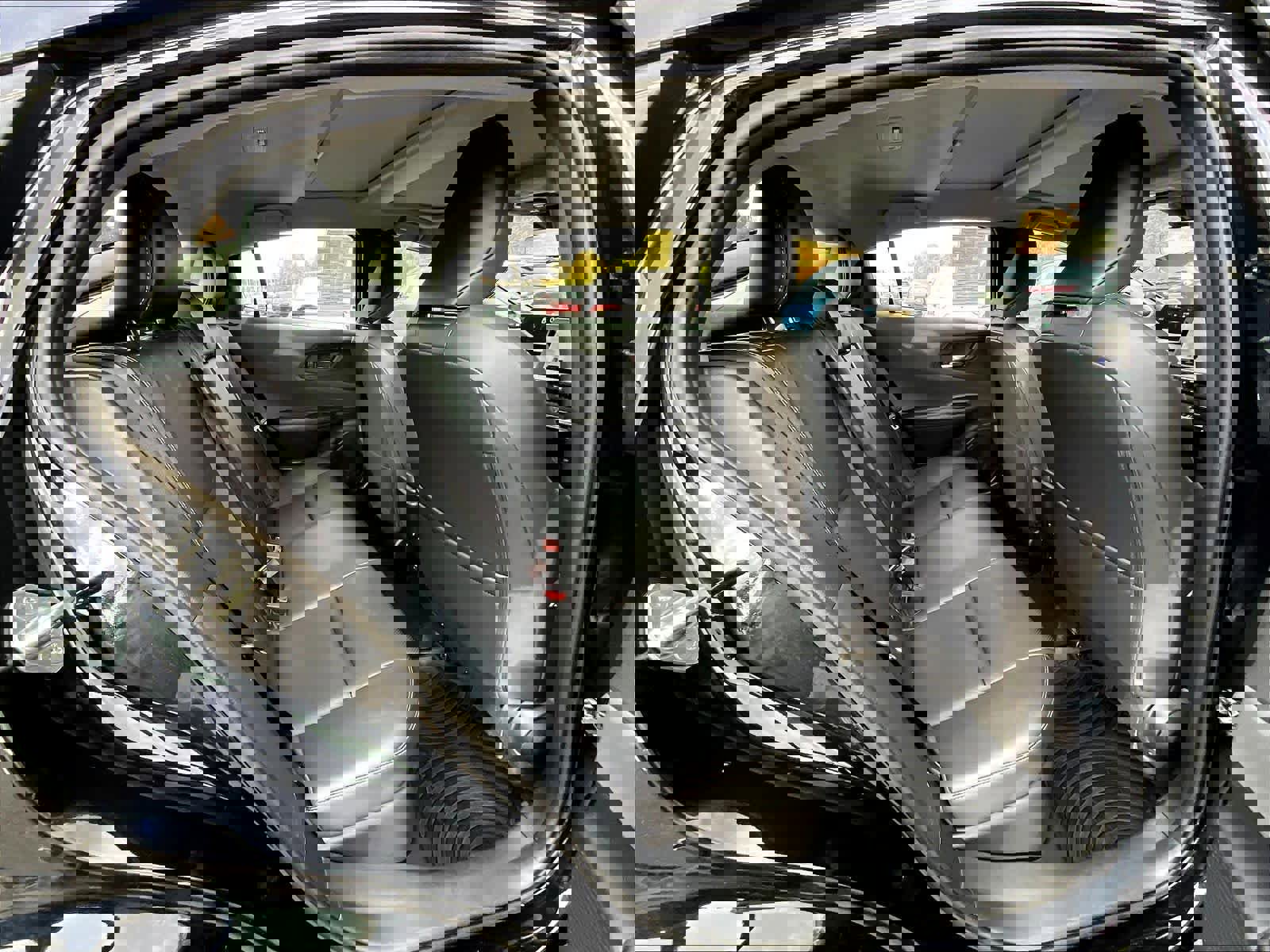 Used 2024 Toyota Prius Limited image 16