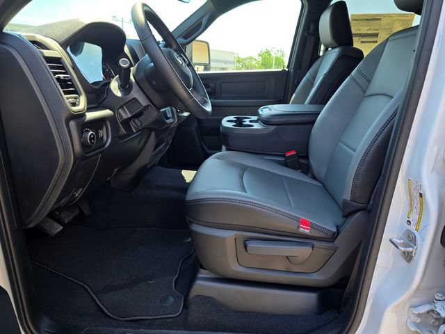 New 2026 RAM 3500 Tradesman AWD/4WD image 8