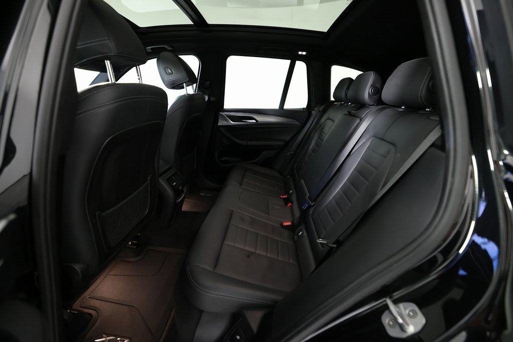 Used 2018 BMW X3 M40i image 14