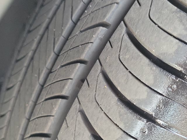 Used 2026 Ford Explorer Active RWD image 27