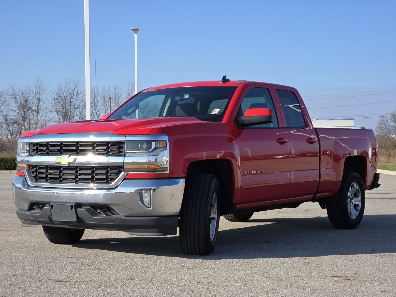 Used 2018 Chevrolet Silverado 1500 LT w/ All Star Edition image 13