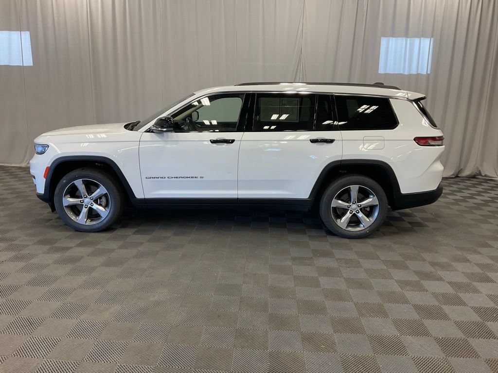 Used 2021 Jeep Grand Cherokee L Limited AWD/4WD image 29