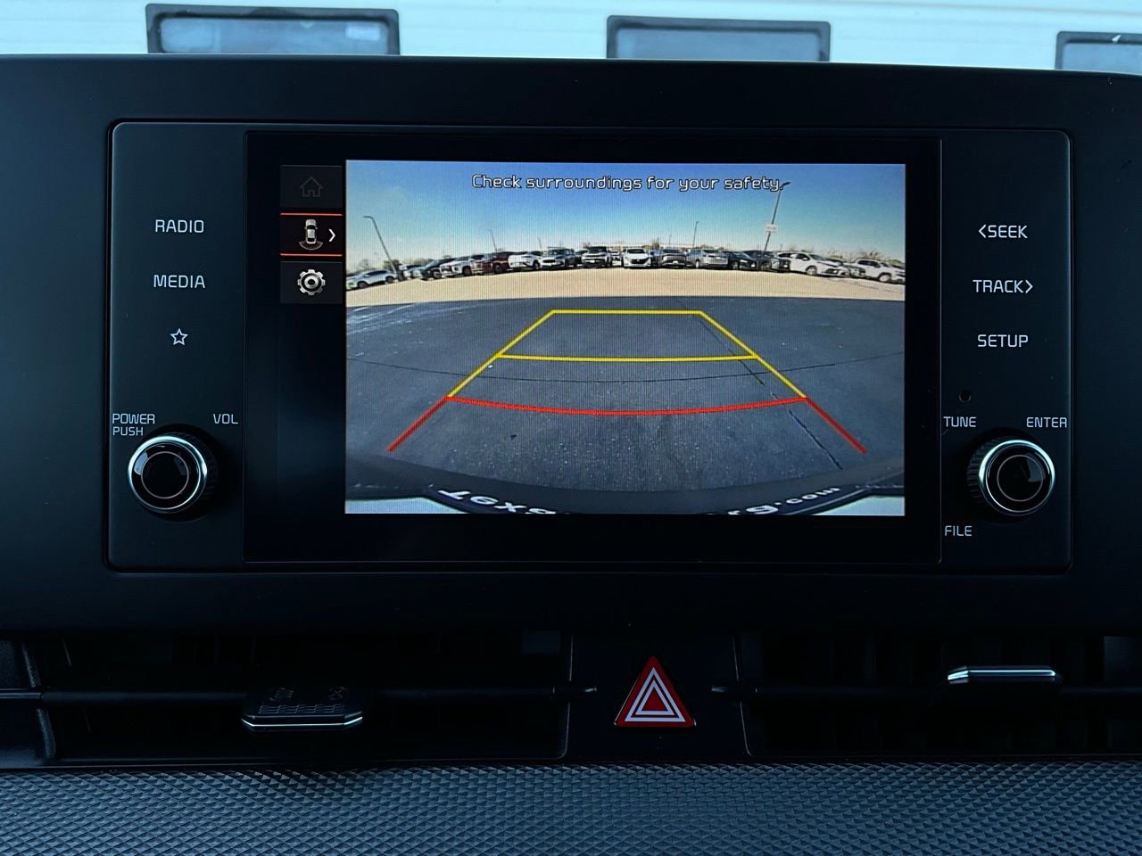 Used 2025 Kia Sportage LX image 29