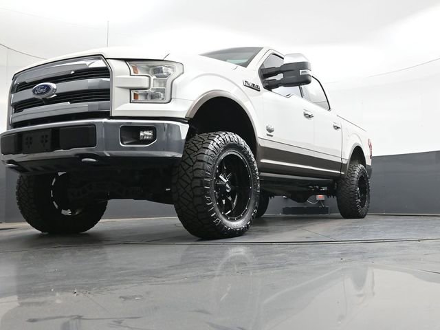 Used 2015 Ford F150 King Ranch w/ Equipment Group 601A Luxury AWD/4WD image 27