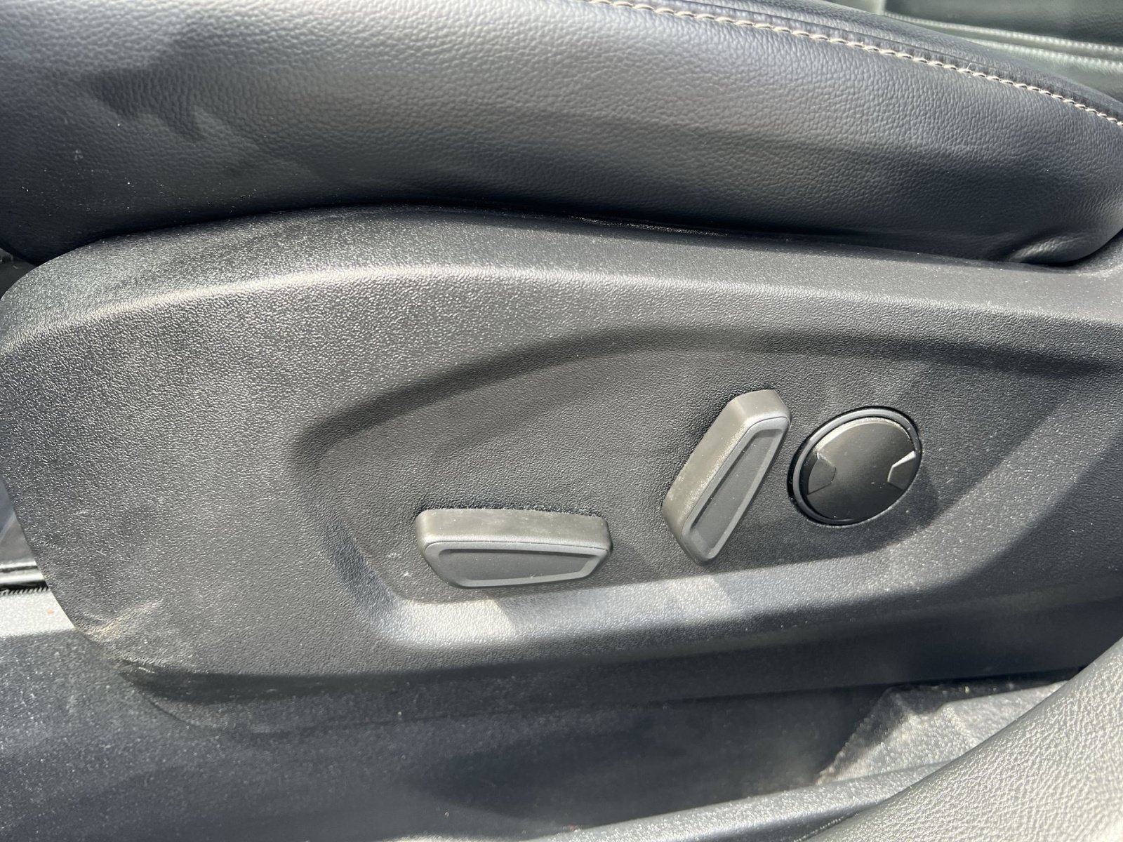 Certified 2024 Ford Edge SEL AWD/4WD image 14