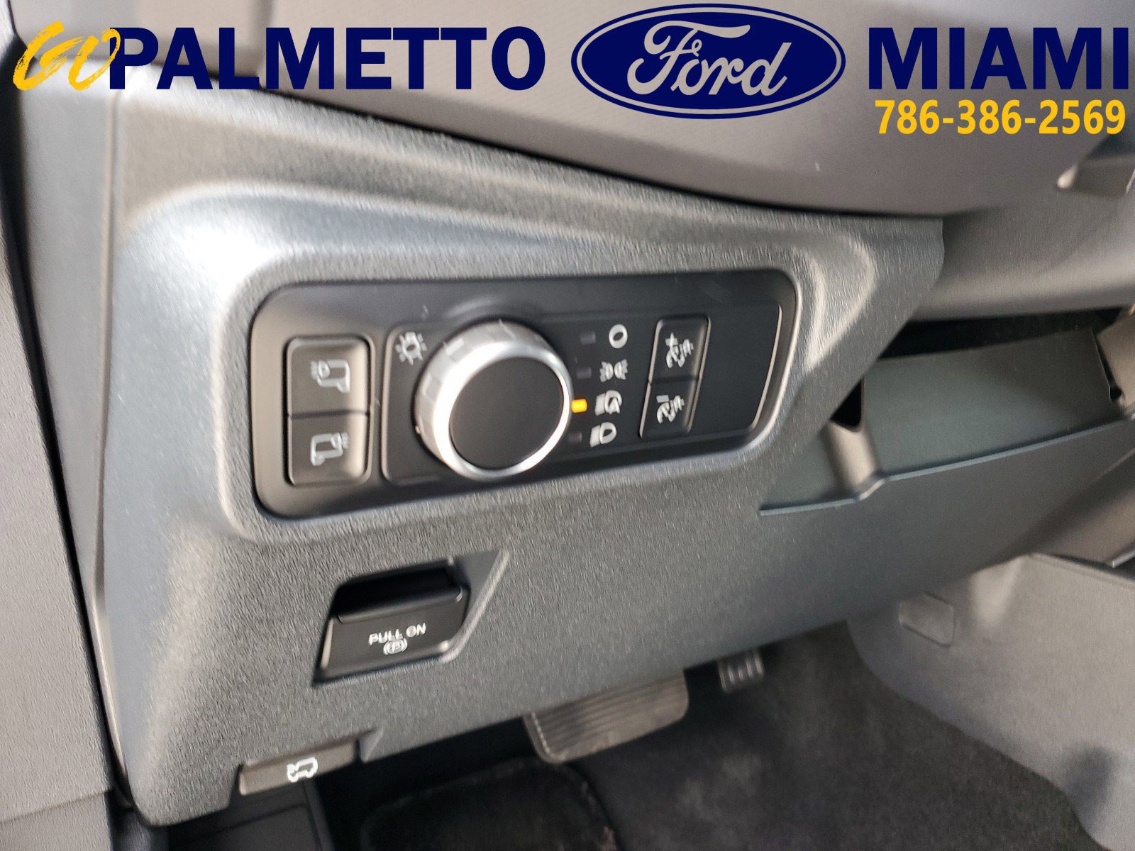 New 2024 Ford Bronco Badlands image 11