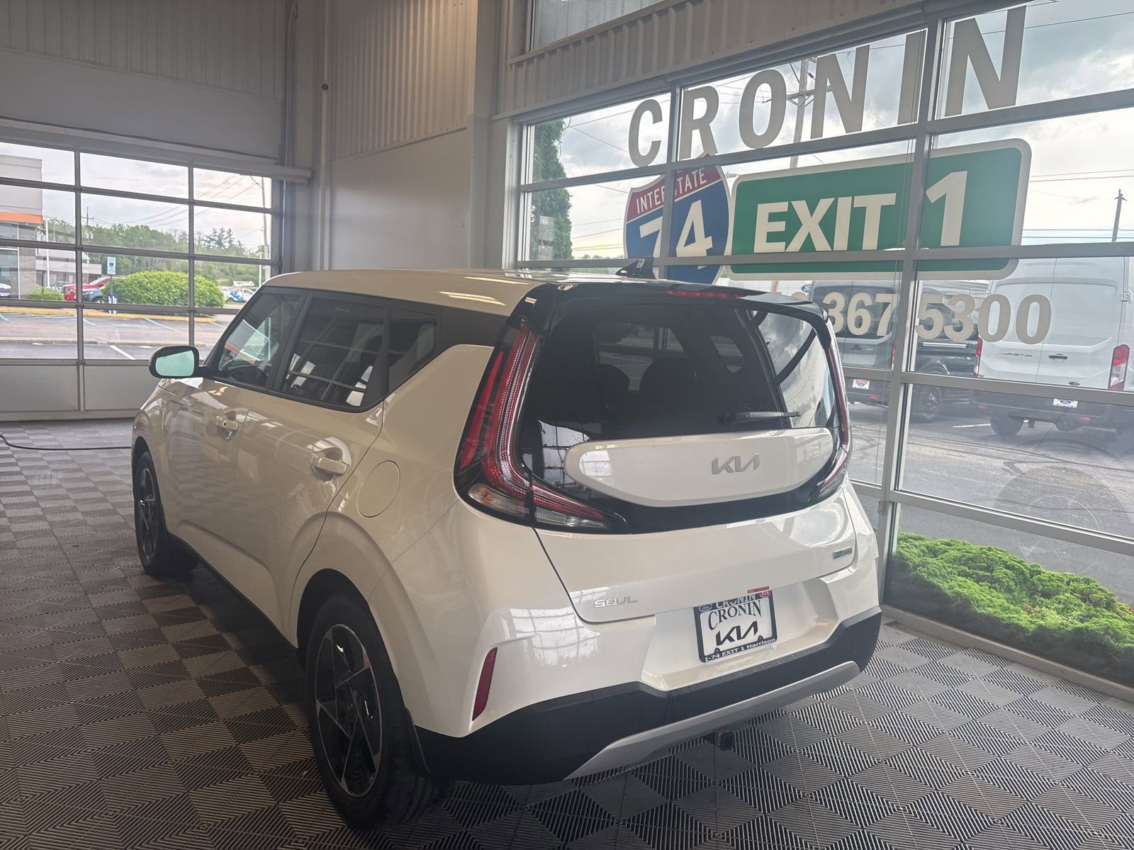 New 2025 Kia Soul EX image 4