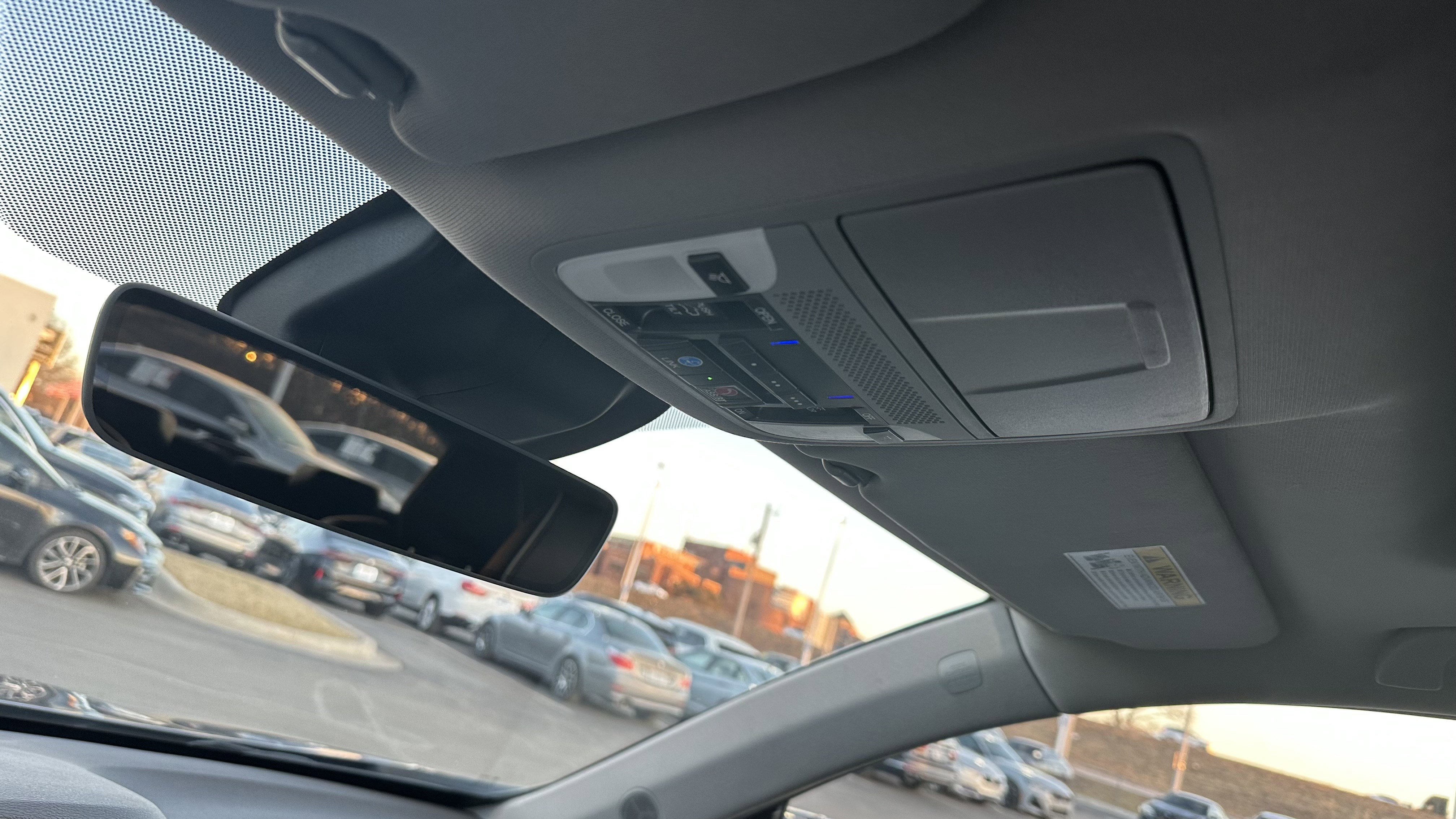 Used 2018 Acura MDX SH-AWD w/ Advance Package image 30