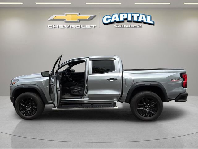 Used 2025 Chevrolet Colorado Trail Boss image 14