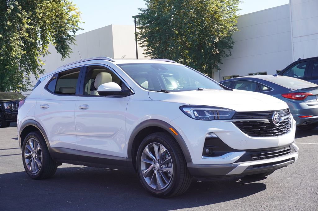 Certified 2021 Buick Encore GX Essence w/ Advanced Technology Package image 4