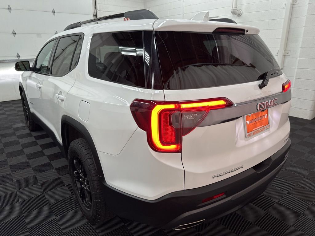 Used 2023 GMC Acadia AT4 w/ Preferred Package image 7