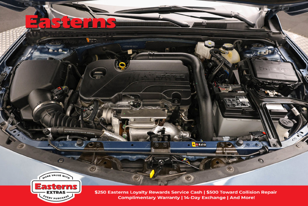 Used 2025 Chevrolet Malibu LT FWD image 8