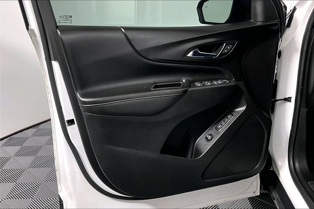 Used 2019 Chevrolet Equinox Premier FWD image 23