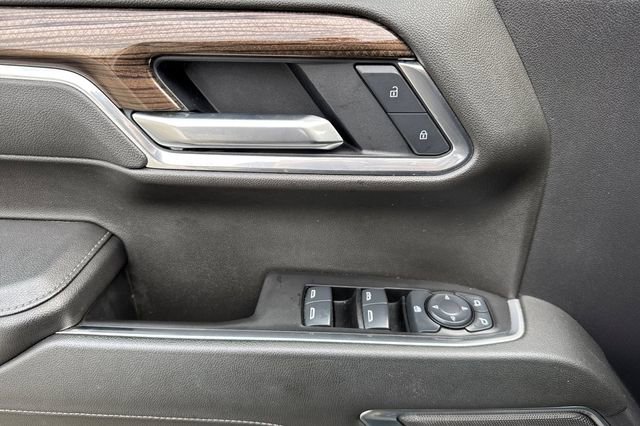 Used 2025 Chevrolet Silverado 1500 LT image 11