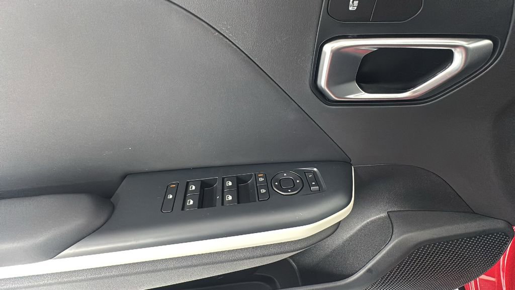 New 2025 Kia K4 GT-Line w/ GT-Line Sunroof Package image 17