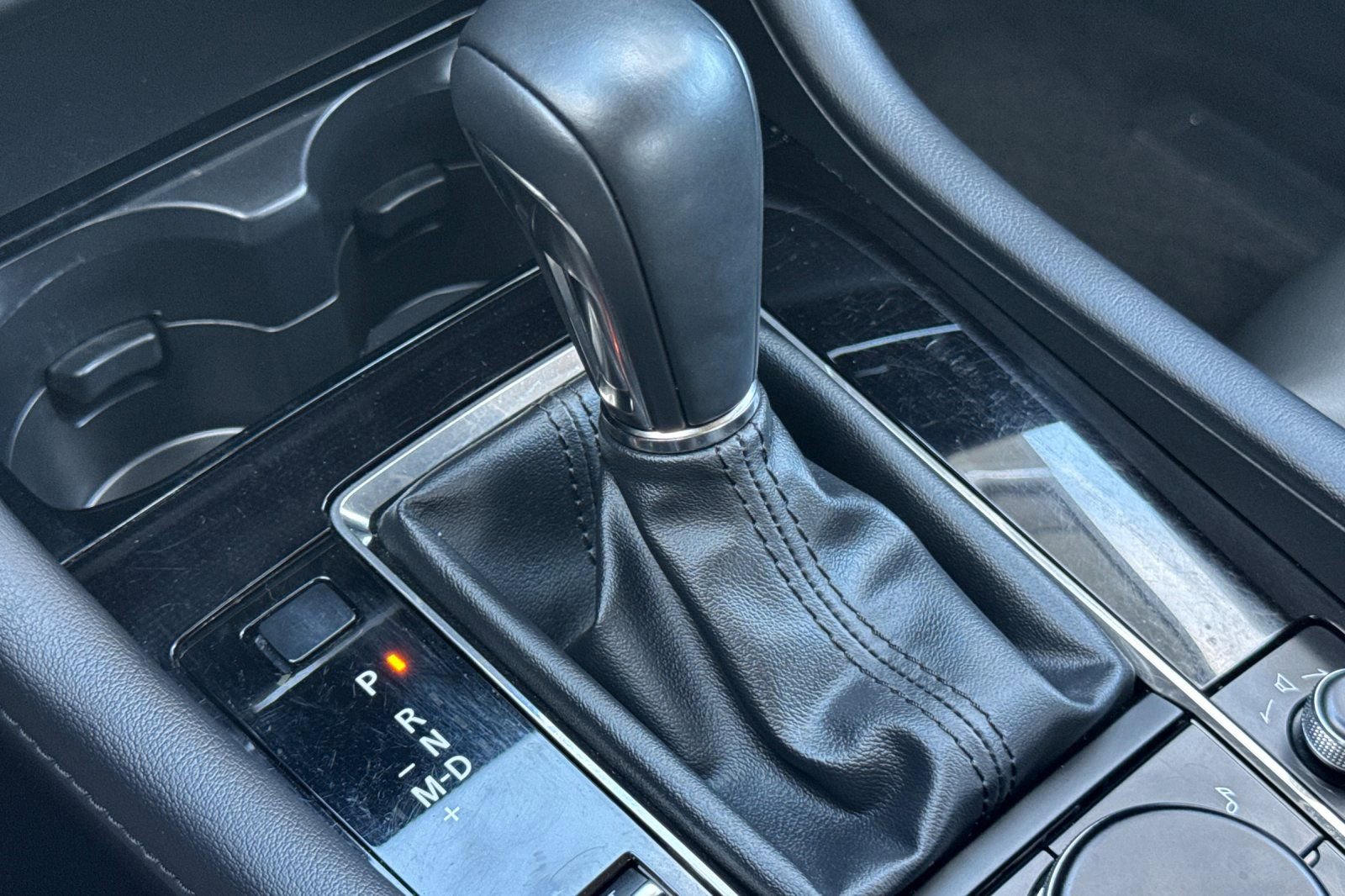 Used 2024 MAZDA MAZDA3 s image 20