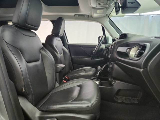 Used 2020 Jeep Renegade Limited w/ LED Lighting Group AWD/4WD image 25