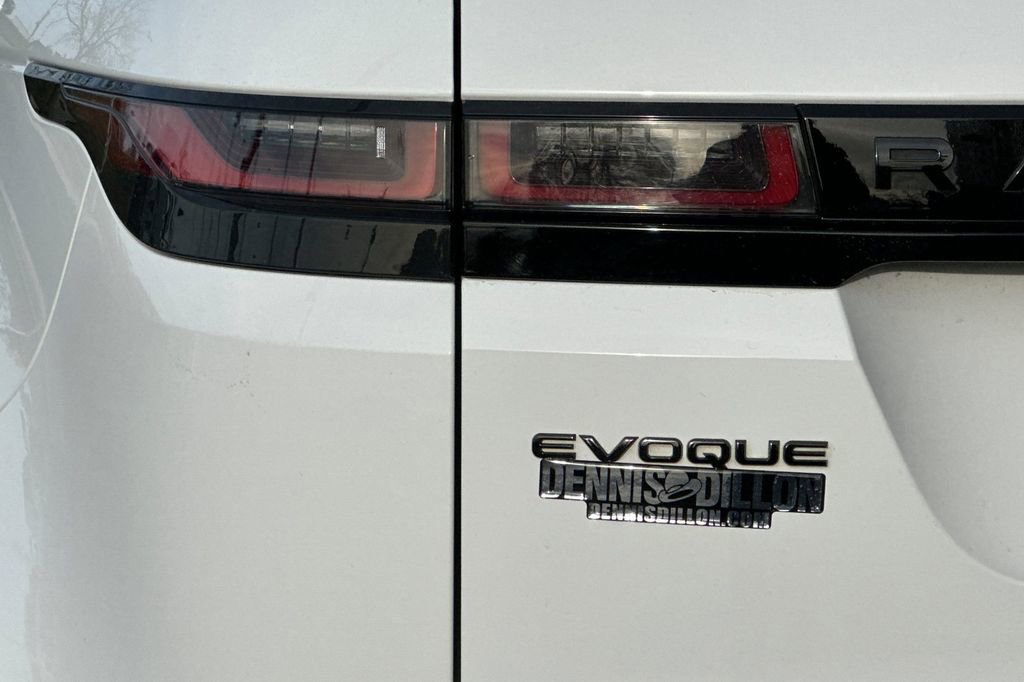 Used 2021 Land Rover Range Rover Evoque R-Dynamic SE image 29