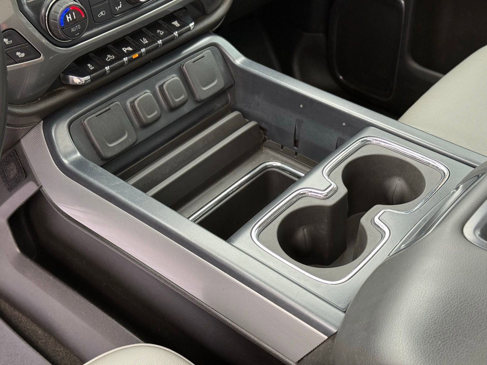 Used 2015 Chevrolet Silverado 2500 LTZ w/ Driver Alert Package image 23