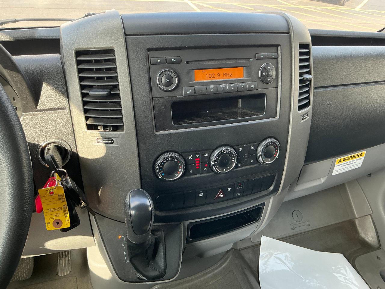 Used 2013 Freightliner Sprinter 2500 image 11