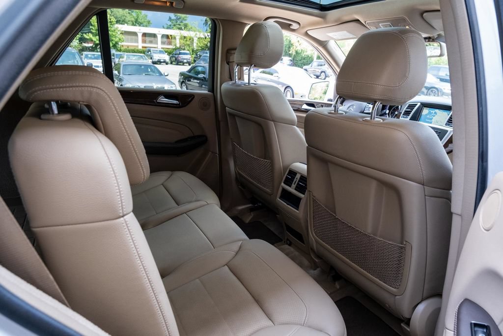 Used 2015 Mercedes-Benz ML 350 4MATIC w/ Premium 1 Package image 33