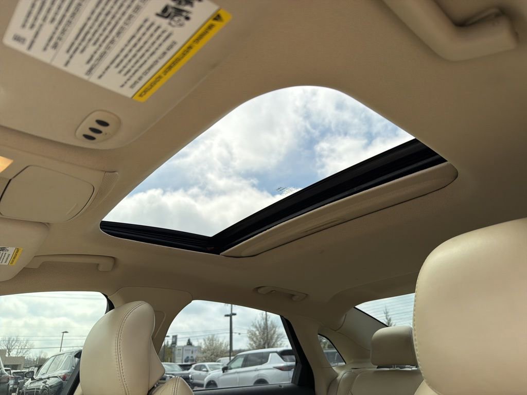 Used 2015 Lincoln MKZ AWD w/ Equipment Group 102A Reserve image 11