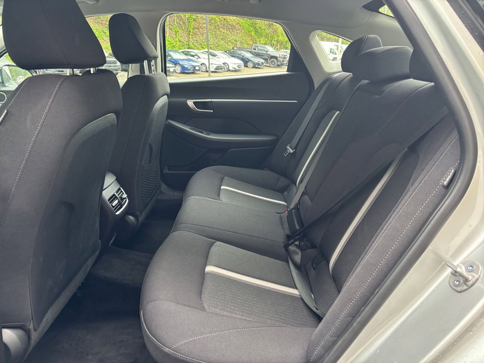 Used 2025 Hyundai Sonata SEL FWD image 25