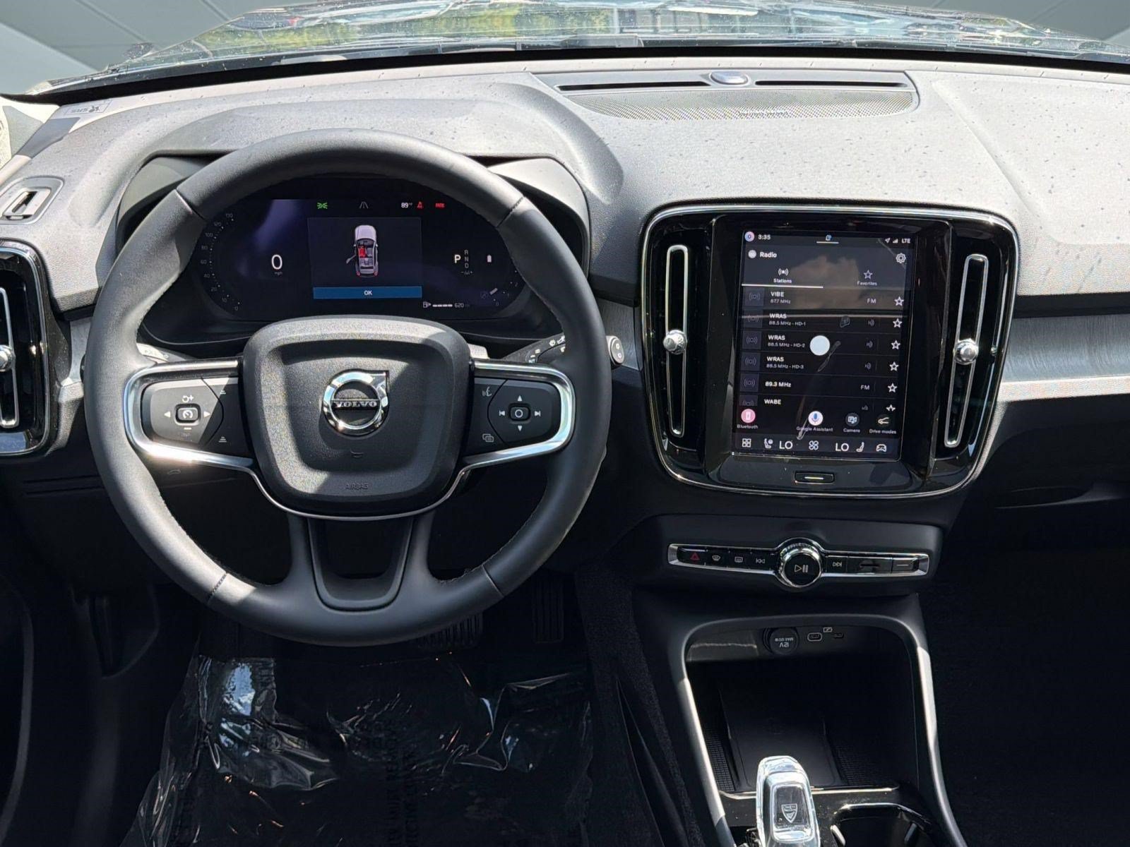 New 2026 Volvo XC40 B5 Ultra w/ Climate Package AWD/4WD image 28