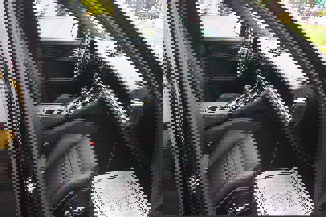 Used 2018 Porsche Panamera 4S image 15