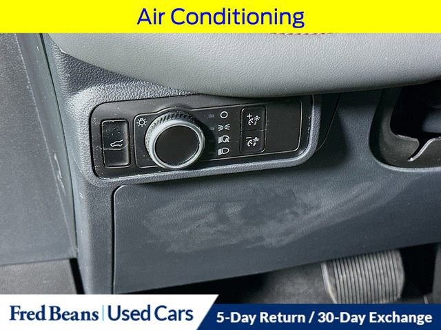 Used 2025 Ford Explorer Active image 13